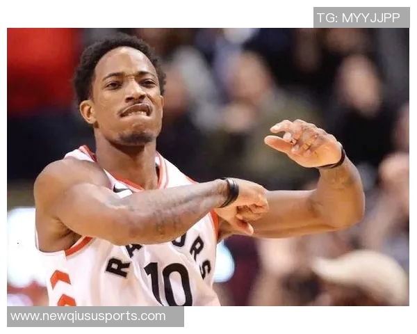 维金斯盛赞鲍威尔展现统治力称其为非凡天才球员的典范